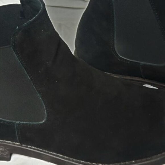 MENS ENZO CHELSEA BLACK SUEDE BOOTS SIZE 10 main image 10